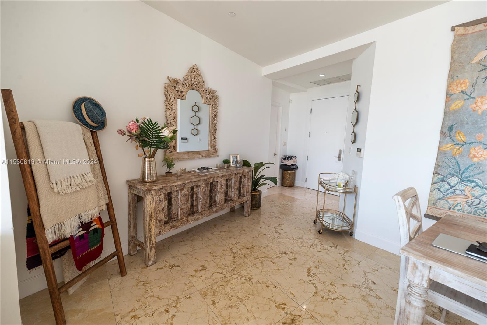 901 Brickell Key Blvd 3301, Miami, Florida 33131, 1 Bedroom Bedrooms, ,1 BathroomBathrooms,Residentiallease,For Rent,901 Brickell Key Blvd 3301,A11530813