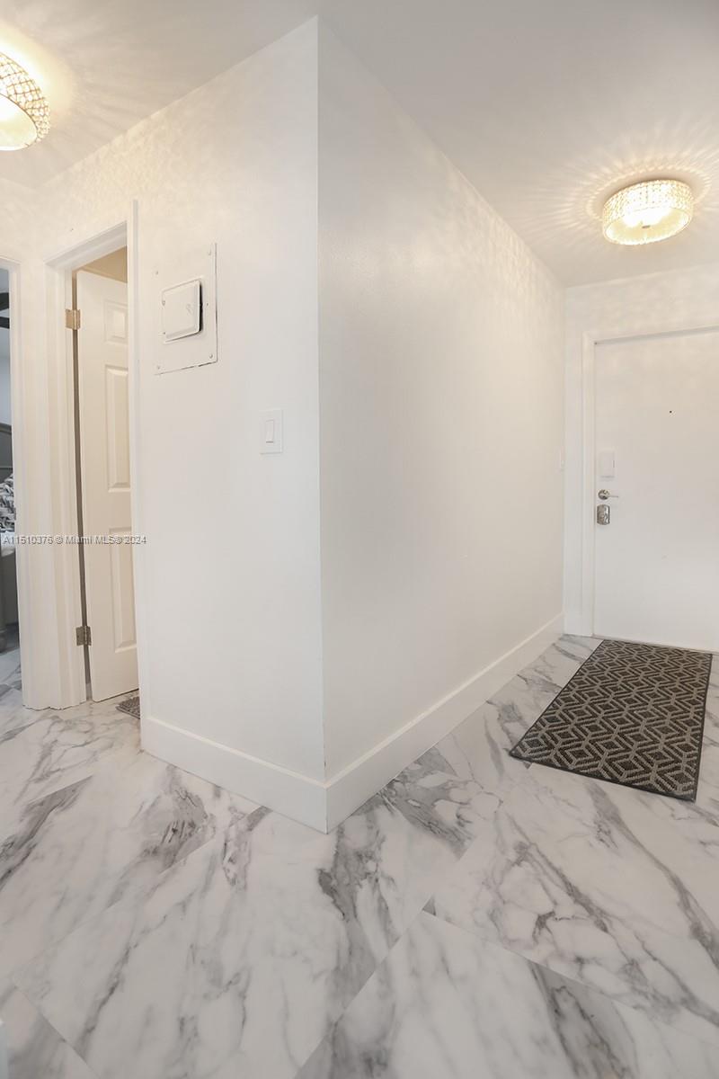 6570 Royal Palm Blvd 301-J, Margate, Florida 33063, 2 Bedrooms Bedrooms, ,2 BathroomsBathrooms,Residentiallease,For Rent,6570 Royal Palm Blvd 301-J,A11510376