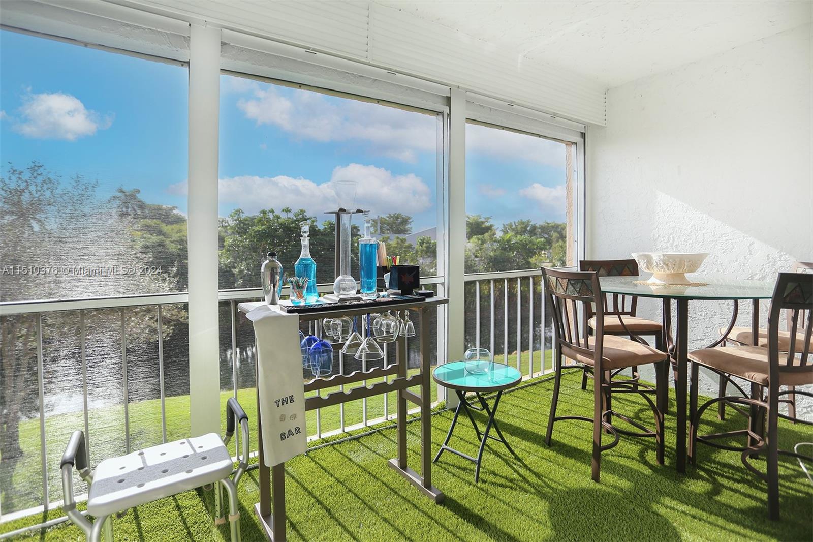 6570 Royal Palm Blvd 301-J, Margate, Florida 33063, 2 Bedrooms Bedrooms, ,2 BathroomsBathrooms,Residentiallease,For Rent,6570 Royal Palm Blvd 301-J,A11510376
