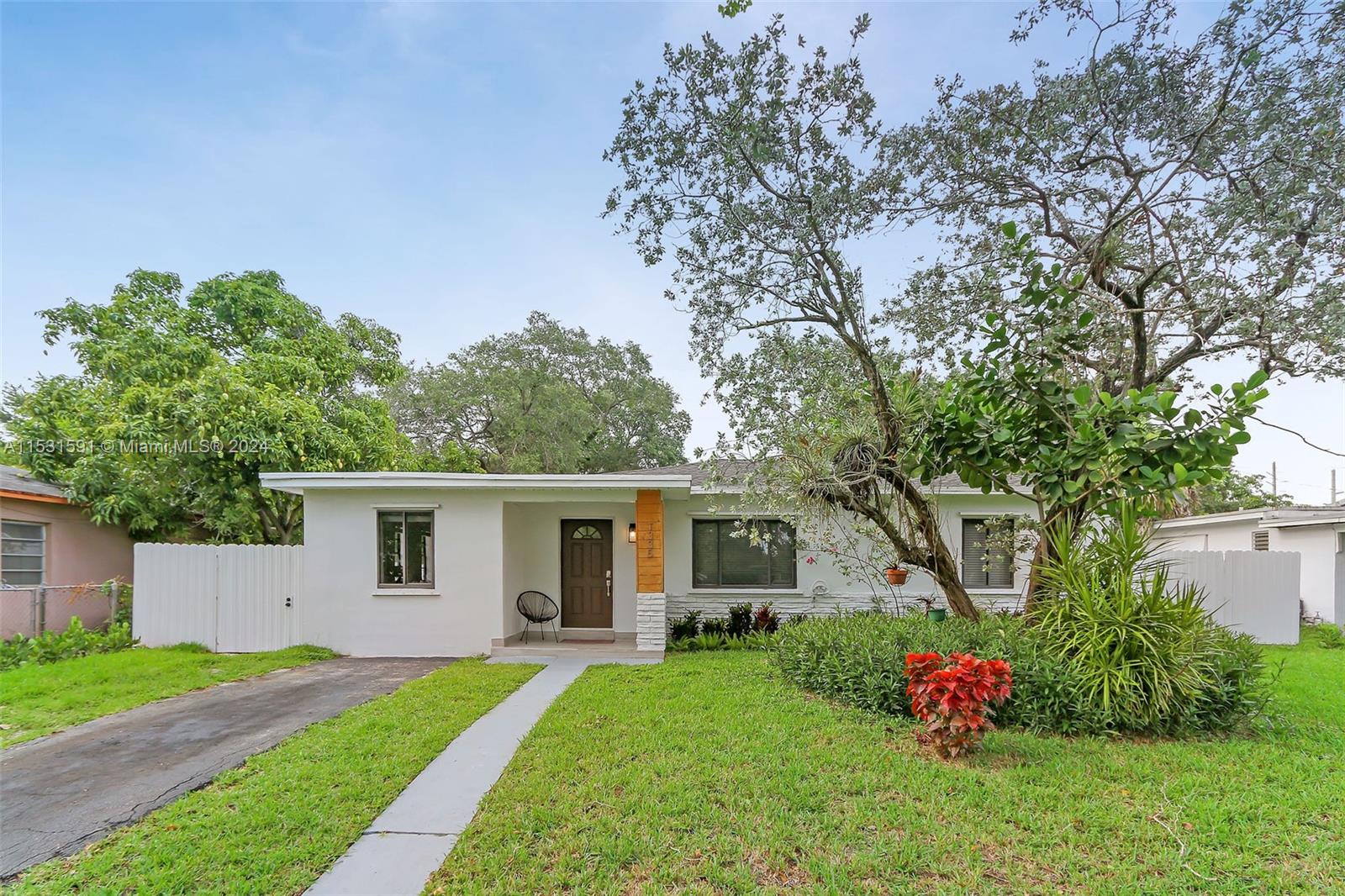 1335 NE 133rd St, North Miami, Florida 33161, 4 Bedrooms Bedrooms, ,2 BathroomsBathrooms,Residential,For Sale,1335 NE 133rd St,A11531591