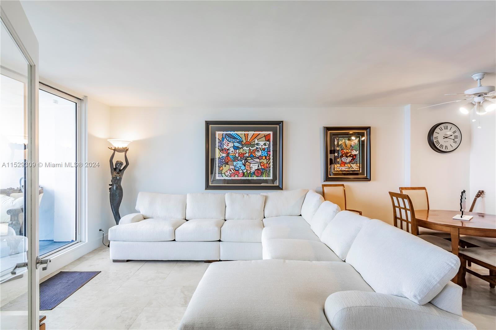 2301 Collins Ave 1425, Miami Beach, Florida 33139, 1 Bedroom Bedrooms, ,1 BathroomBathrooms,Residential,For Sale,2301 Collins Ave 1425,A11529309