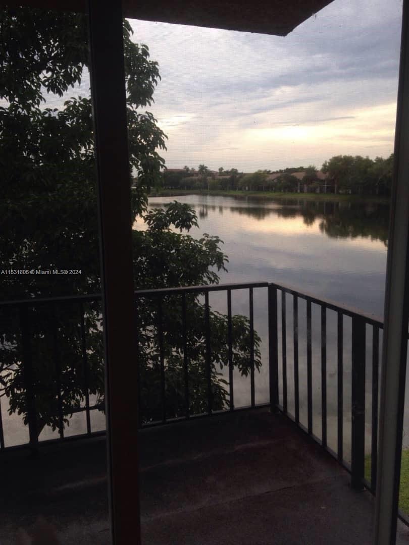 3711 NW 95th Ter 1126, Sunrise, Florida 33351, 2 Bedrooms Bedrooms, ,2 BathroomsBathrooms,Residential,For Sale,3711 NW 95th Ter 1126,A11531805