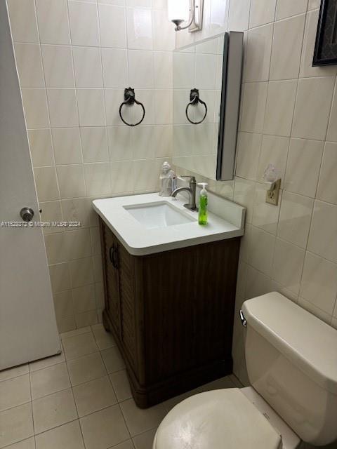 5055 NW 7th St 212, Miami, Florida 33126, 2 Bedrooms Bedrooms, ,2 BathroomsBathrooms,Residential,For Sale,5055 NW 7th St 212,A11529272