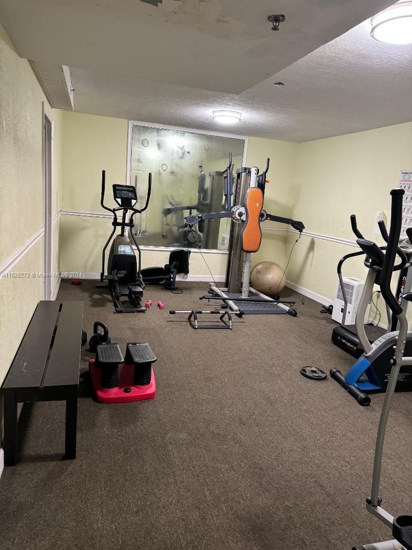5055 NW 7th St 212, Miami, Florida 33126, 2 Bedrooms Bedrooms, ,2 BathroomsBathrooms,Residential,For Sale,5055 NW 7th St 212,A11529272
