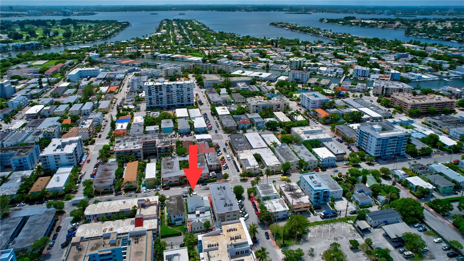 7835 Harding Ave, Miami Beach, Florida 33141, ,Residentialincome,For Sale,7835 Harding Ave,A11531728