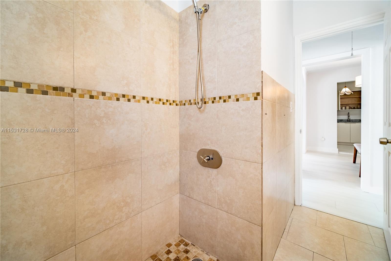 7835 Harding Ave, Miami Beach, Florida 33141, ,Residentialincome,For Sale,7835 Harding Ave,A11531728