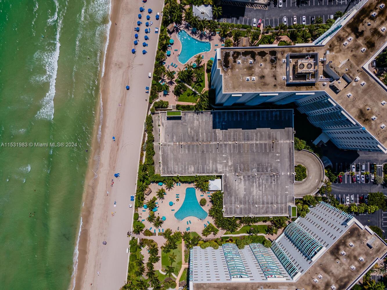 3801 S Ocean Dr 5S, Hollywood, Florida 33019, 1 Bedroom Bedrooms, ,1 BathroomBathrooms,Residential,For Sale,3801 S Ocean Dr 5S,A11531983