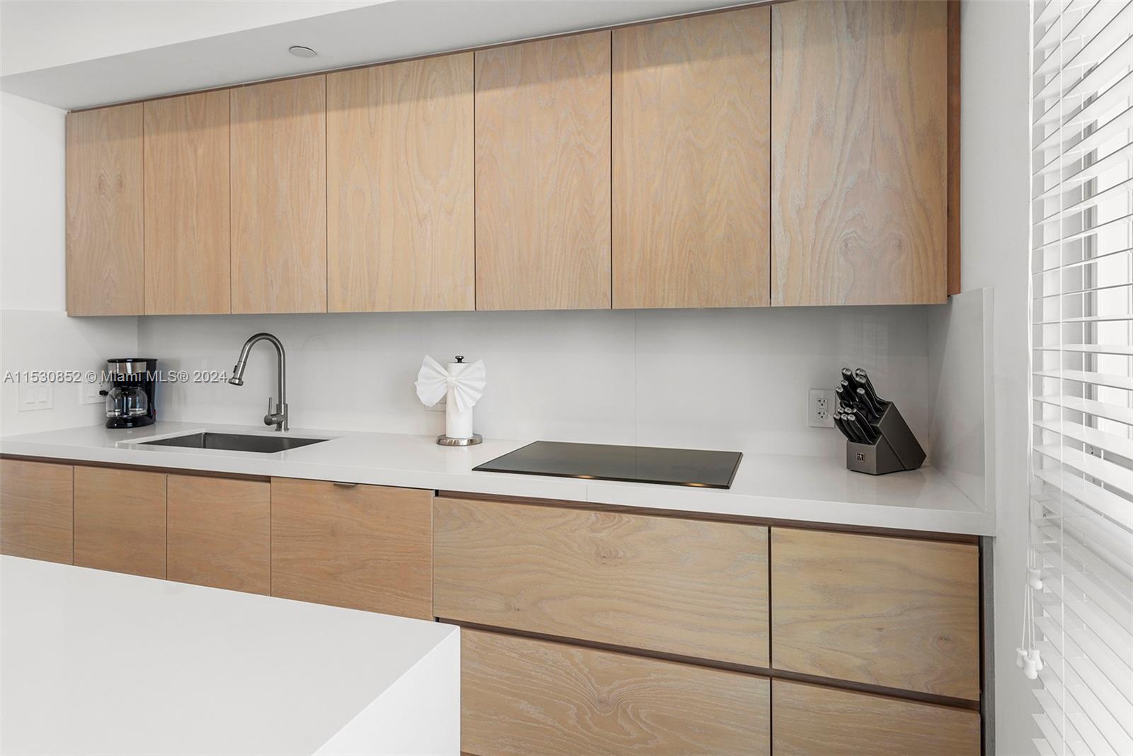 791 Crandon Blvd 901, Key Biscayne, Florida 33149, 3 Bedrooms Bedrooms, ,3 BathroomsBathrooms,Residentiallease,For Rent,791 Crandon Blvd 901,A11530852
