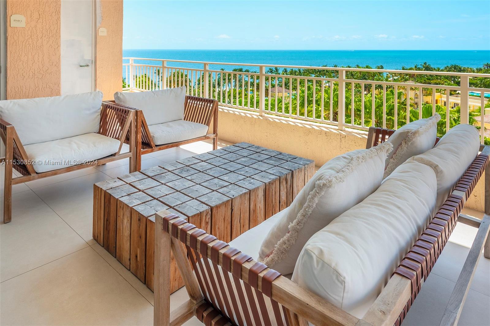 791 Crandon Blvd 901, Key Biscayne, Florida 33149, 3 Bedrooms Bedrooms, ,3 BathroomsBathrooms,Residentiallease,For Rent,791 Crandon Blvd 901,A11530852