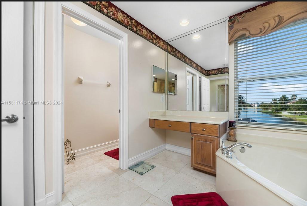 16525 SW 32ND ST, Miramar, Florida 33027, 5 Bedrooms Bedrooms, ,3 BathroomsBathrooms,Residentiallease,For Rent,16525 SW 32ND ST,A11531174