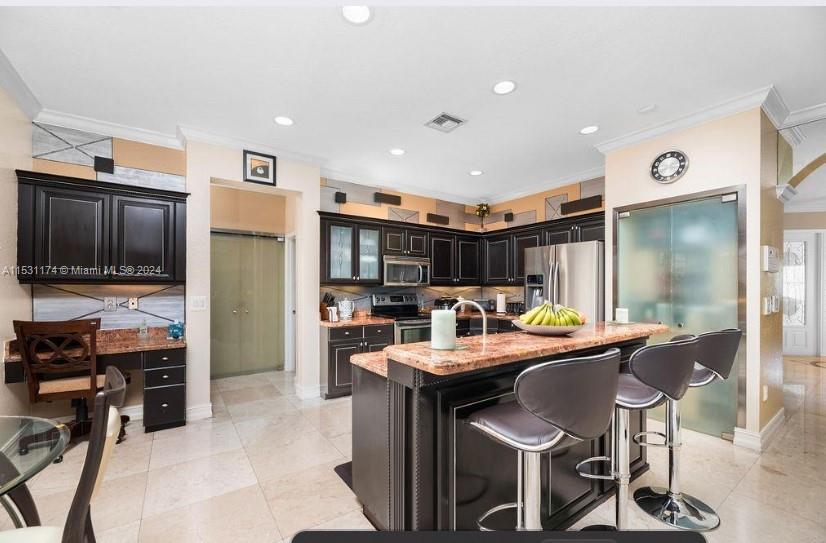 16525 SW 32ND ST, Miramar, Florida 33027, 5 Bedrooms Bedrooms, ,3 BathroomsBathrooms,Residentiallease,For Rent,16525 SW 32ND ST,A11531174
