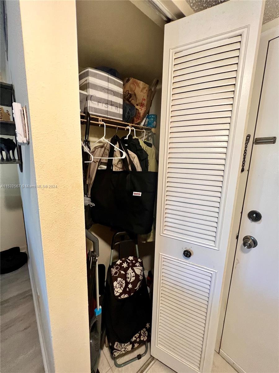 5180 E Sabal Palm Blvd 239, Tamarac, Florida 33319, 2 Bedrooms Bedrooms, ,2 BathroomsBathrooms,Residential,For Sale,5180 E Sabal Palm Blvd 239,A11532567