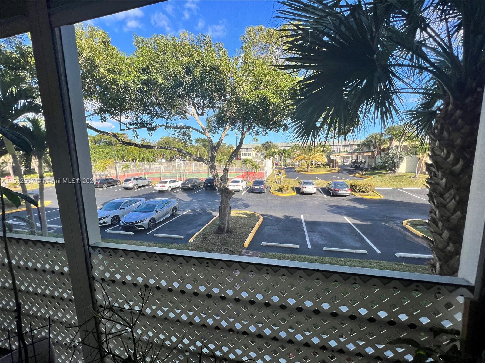 5180 E Sabal Palm Blvd 239, Tamarac, Florida 33319, 2 Bedrooms Bedrooms, ,2 BathroomsBathrooms,Residential,For Sale,5180 E Sabal Palm Blvd 239,A11532567