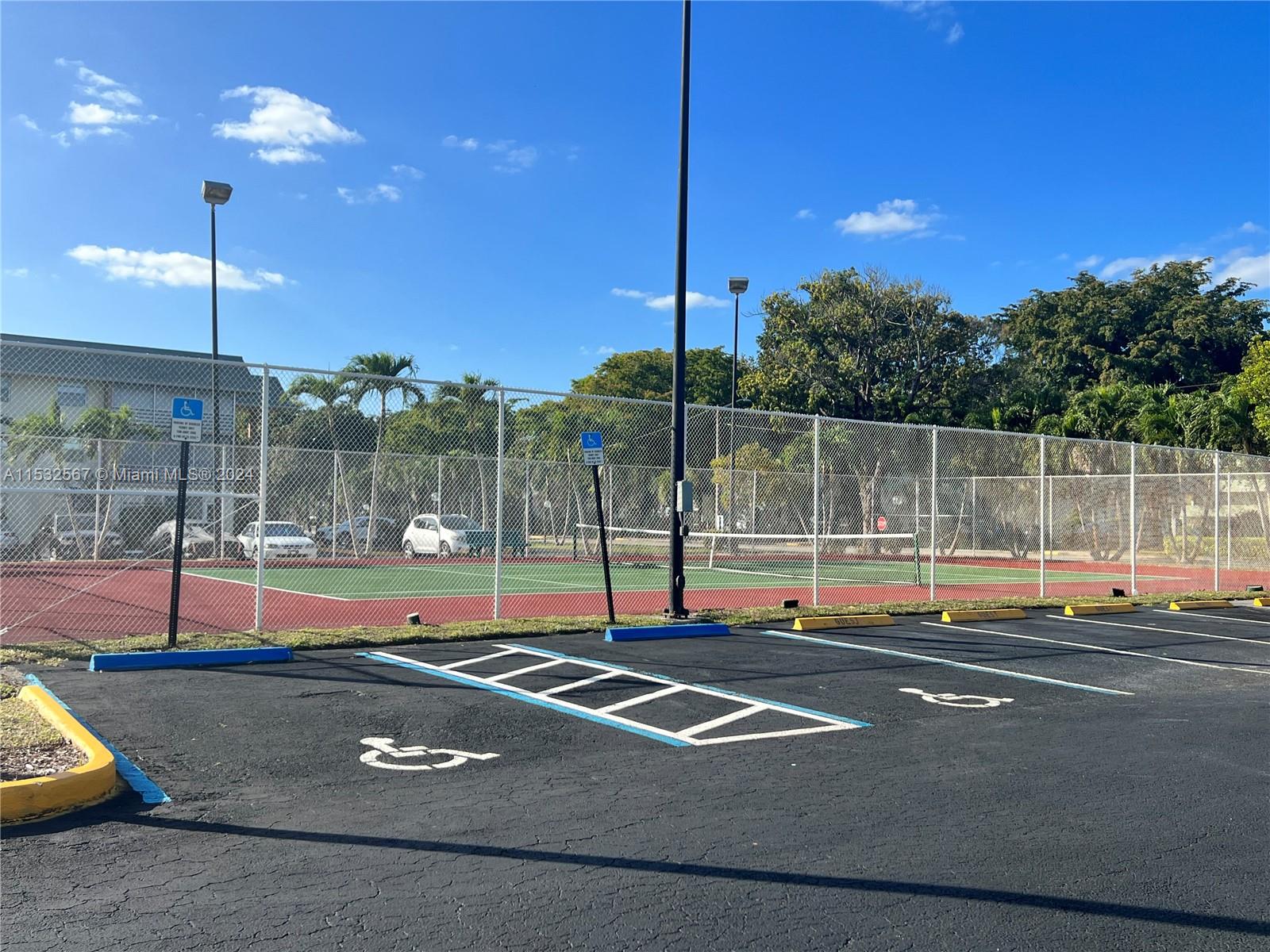 5180 E Sabal Palm Blvd 239, Tamarac, Florida 33319, 2 Bedrooms Bedrooms, ,2 BathroomsBathrooms,Residential,For Sale,5180 E Sabal Palm Blvd 239,A11532567