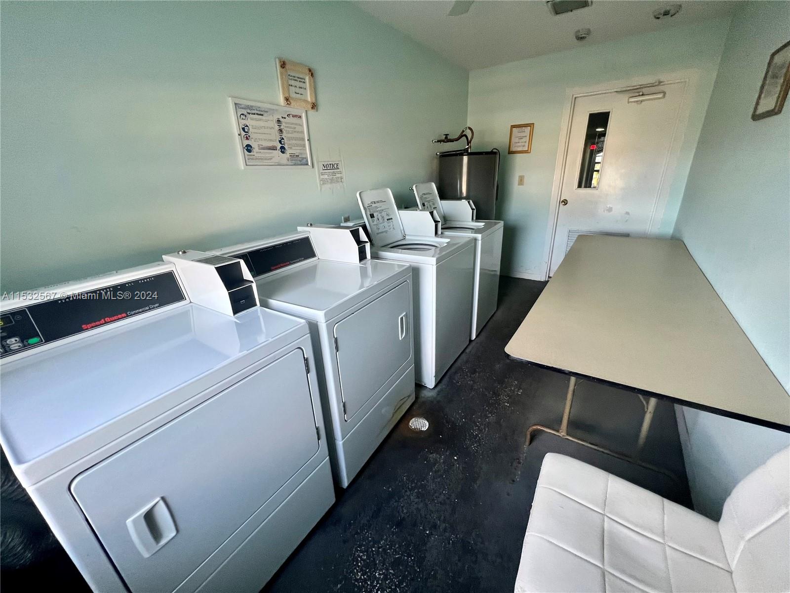 5180 E Sabal Palm Blvd 239, Tamarac, Florida 33319, 2 Bedrooms Bedrooms, ,2 BathroomsBathrooms,Residential,For Sale,5180 E Sabal Palm Blvd 239,A11532567