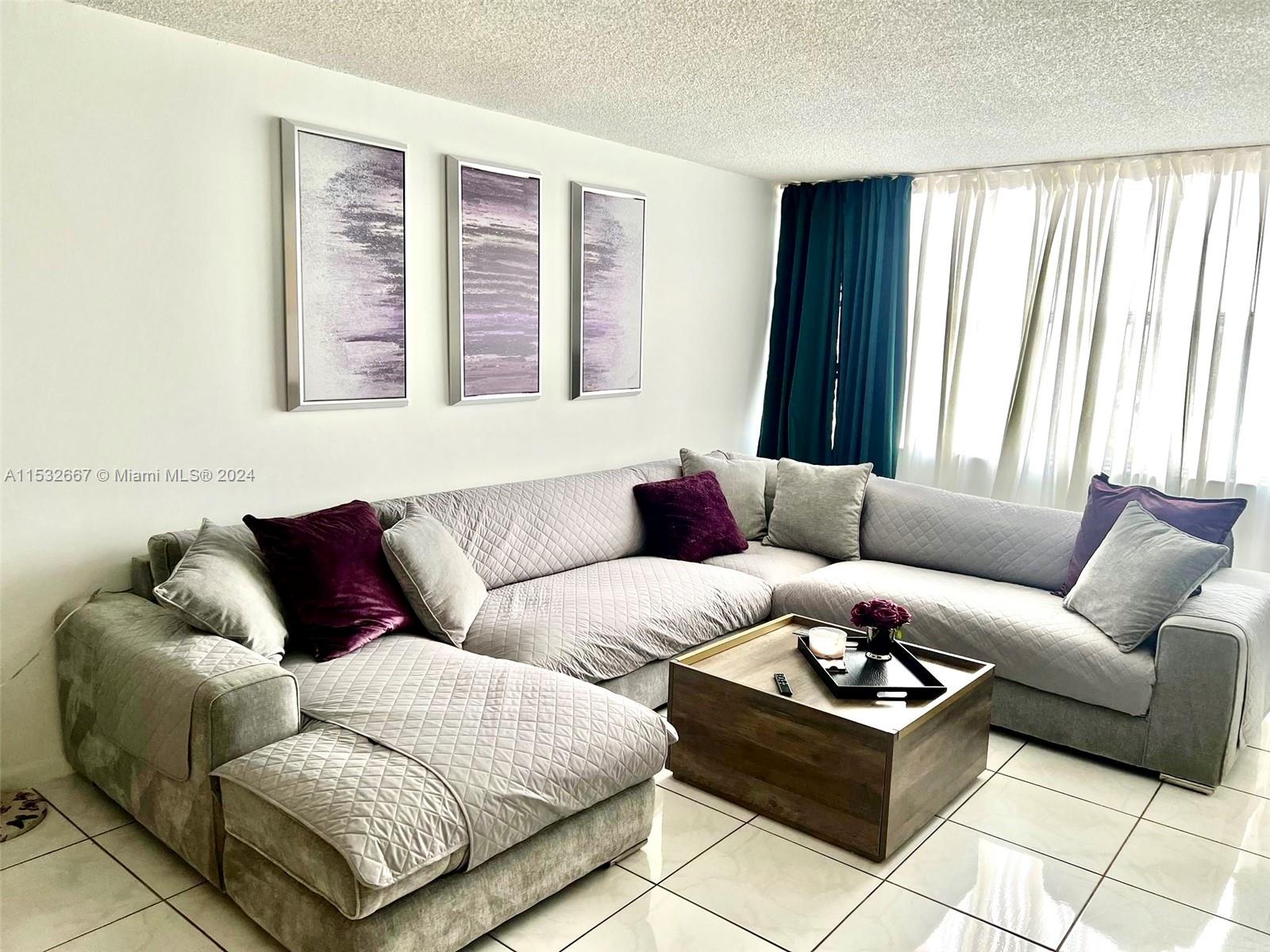 1200 NE Miami Gardens Dr 410W, Miami, Florida 33179, 1 Bedroom Bedrooms, ,2 BathroomsBathrooms,Residential,For Sale,1200 NE Miami Gardens Dr 410W,A11532667