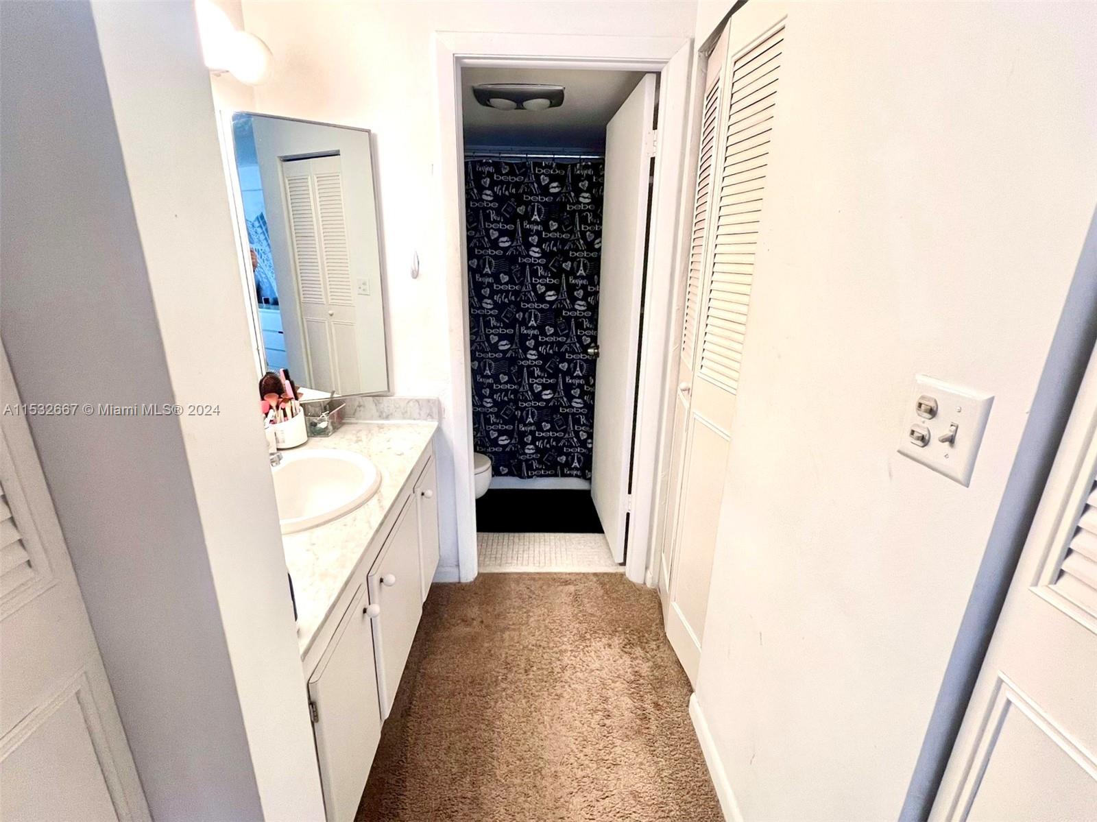 1200 NE Miami Gardens Dr 410W, Miami, Florida 33179, 1 Bedroom Bedrooms, ,2 BathroomsBathrooms,Residential,For Sale,1200 NE Miami Gardens Dr 410W,A11532667