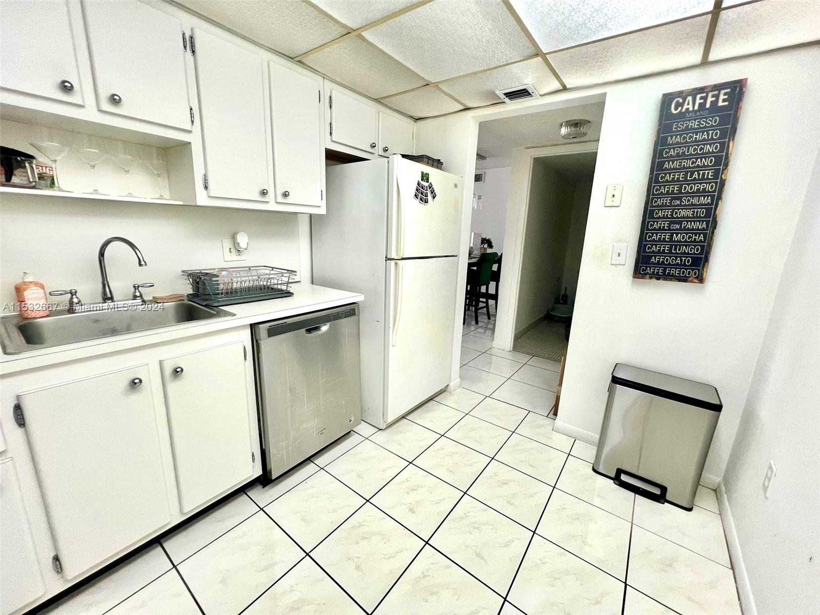 1200 NE Miami Gardens Dr 410W, Miami, Florida 33179, 1 Bedroom Bedrooms, ,2 BathroomsBathrooms,Residential,For Sale,1200 NE Miami Gardens Dr 410W,A11532667