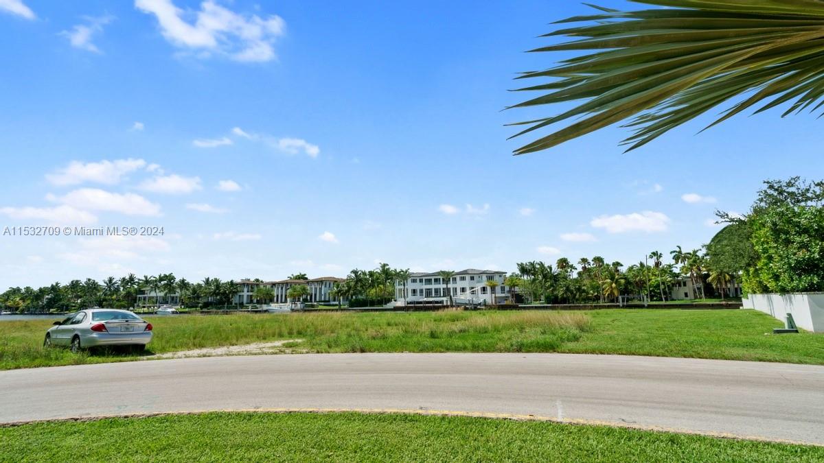 1 Leucadendra, Coral Gables, Florida 33156, ,Land,For Sale,1 Leucadendra,A11532709