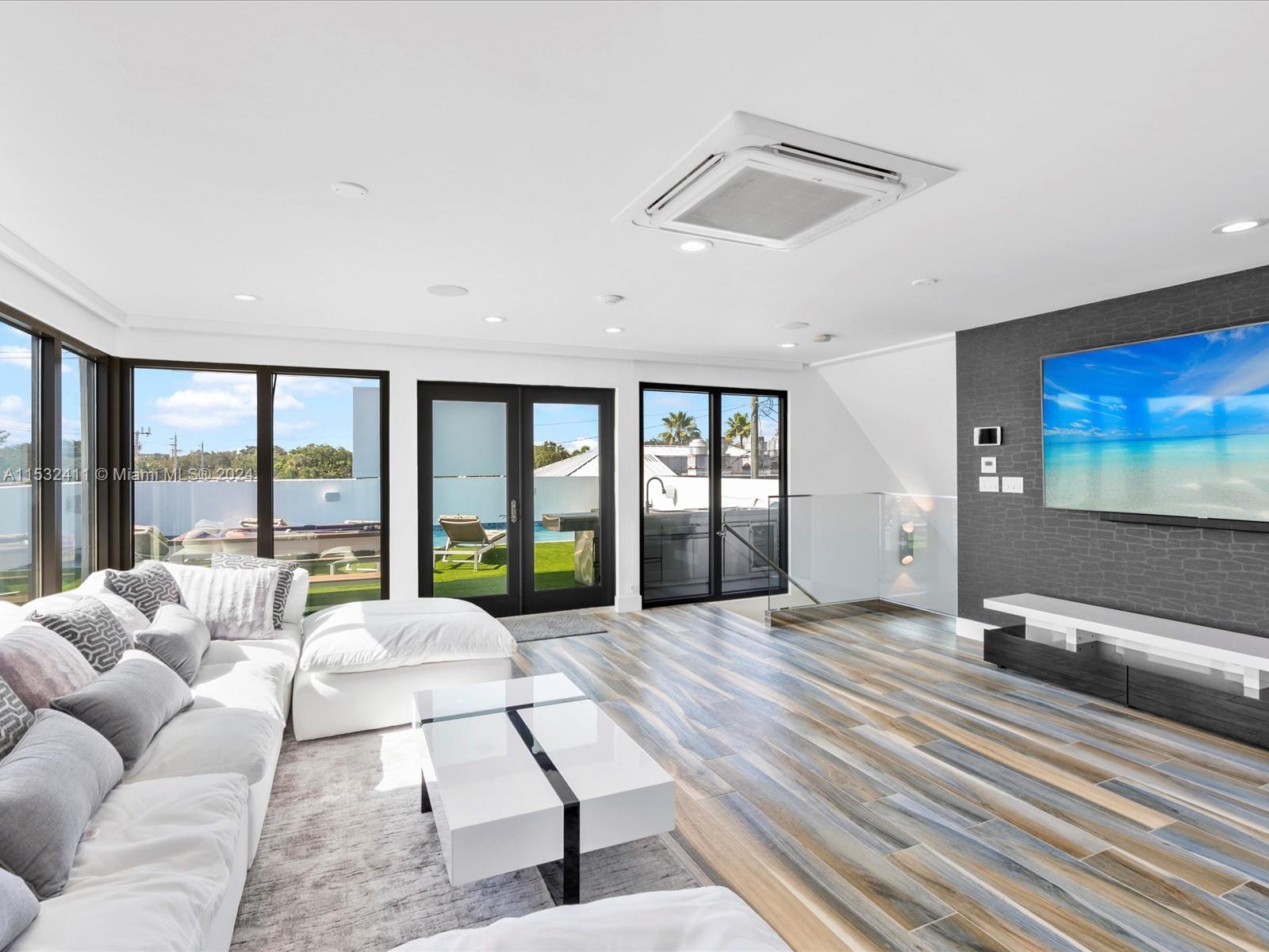 1408 SE 2nd Ct, Fort Lauderdale, Florida 33301, 4 Bedrooms Bedrooms, ,5 BathroomsBathrooms,Residential,For Sale,1408 SE 2nd Ct,A11532411