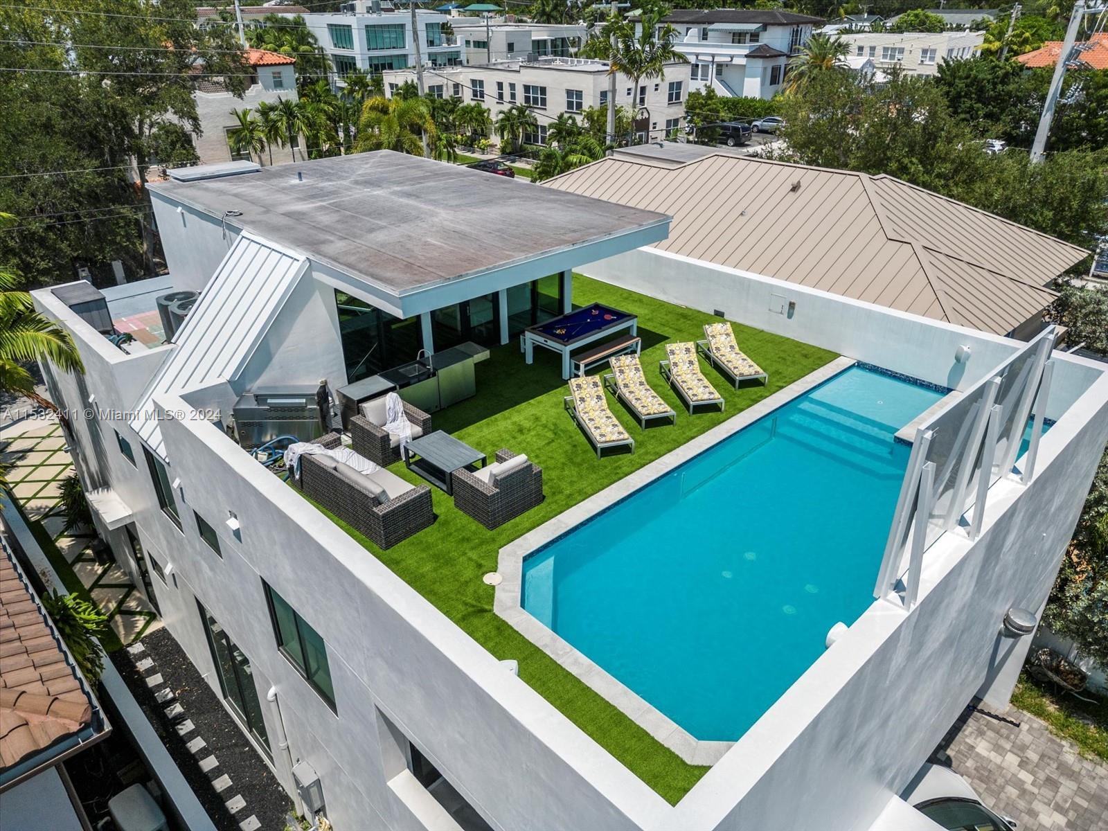 1408 SE 2nd Ct, Fort Lauderdale, Florida 33301, 4 Bedrooms Bedrooms, ,5 BathroomsBathrooms,Residential,For Sale,1408 SE 2nd Ct,A11532411