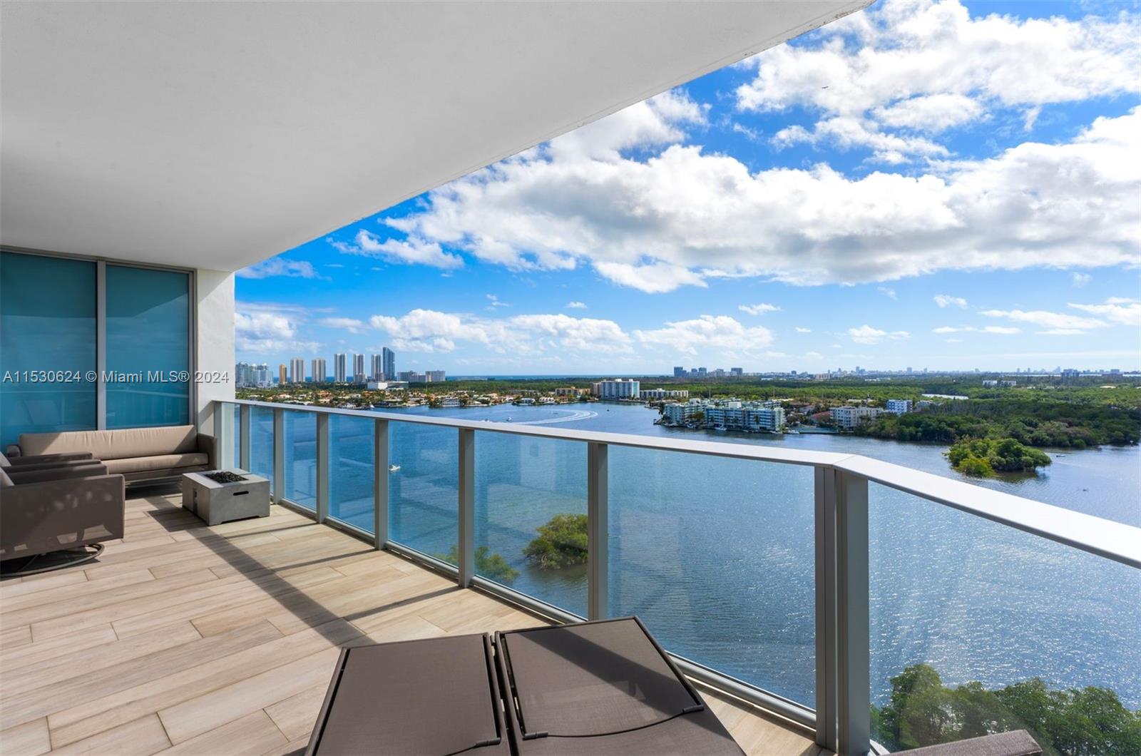 17111  Biscayne Blvd #1702 For Sale A11530624, FL