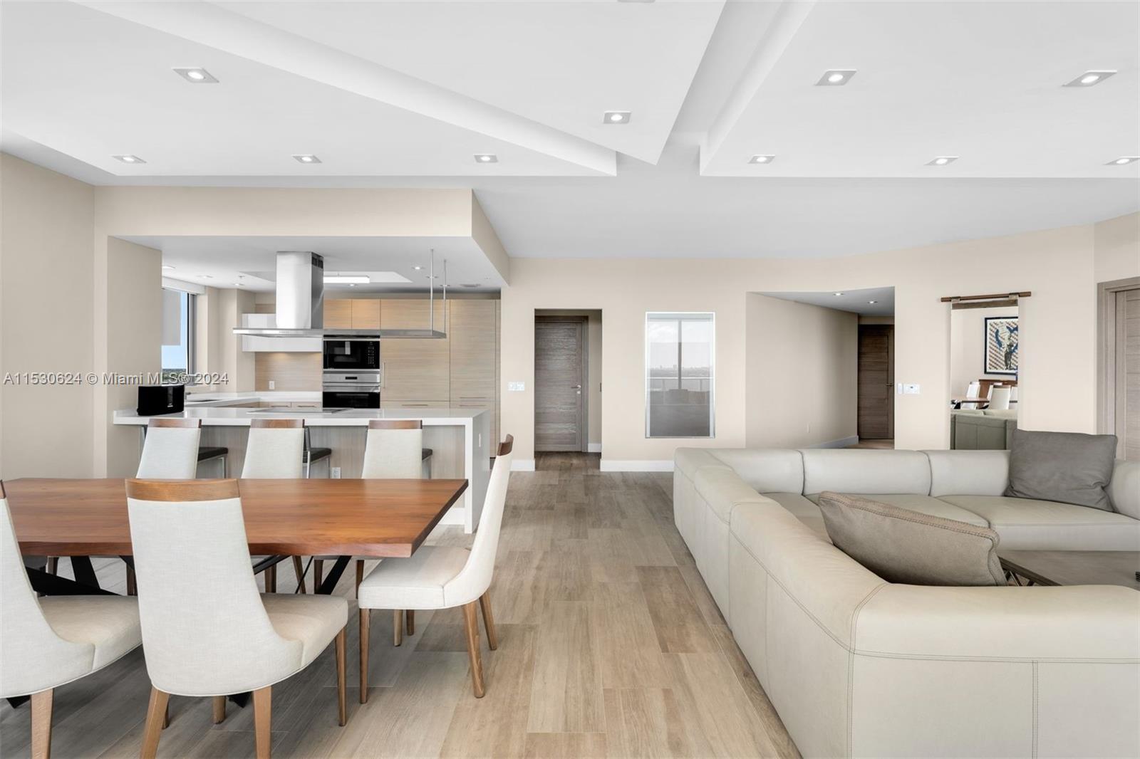 17111 Biscayne Blvd 1702, North Miami Beach, Florida 33160, 2 Bedrooms Bedrooms, ,2 BathroomsBathrooms,Residential,For Sale,17111 Biscayne Blvd 1702,A11530624