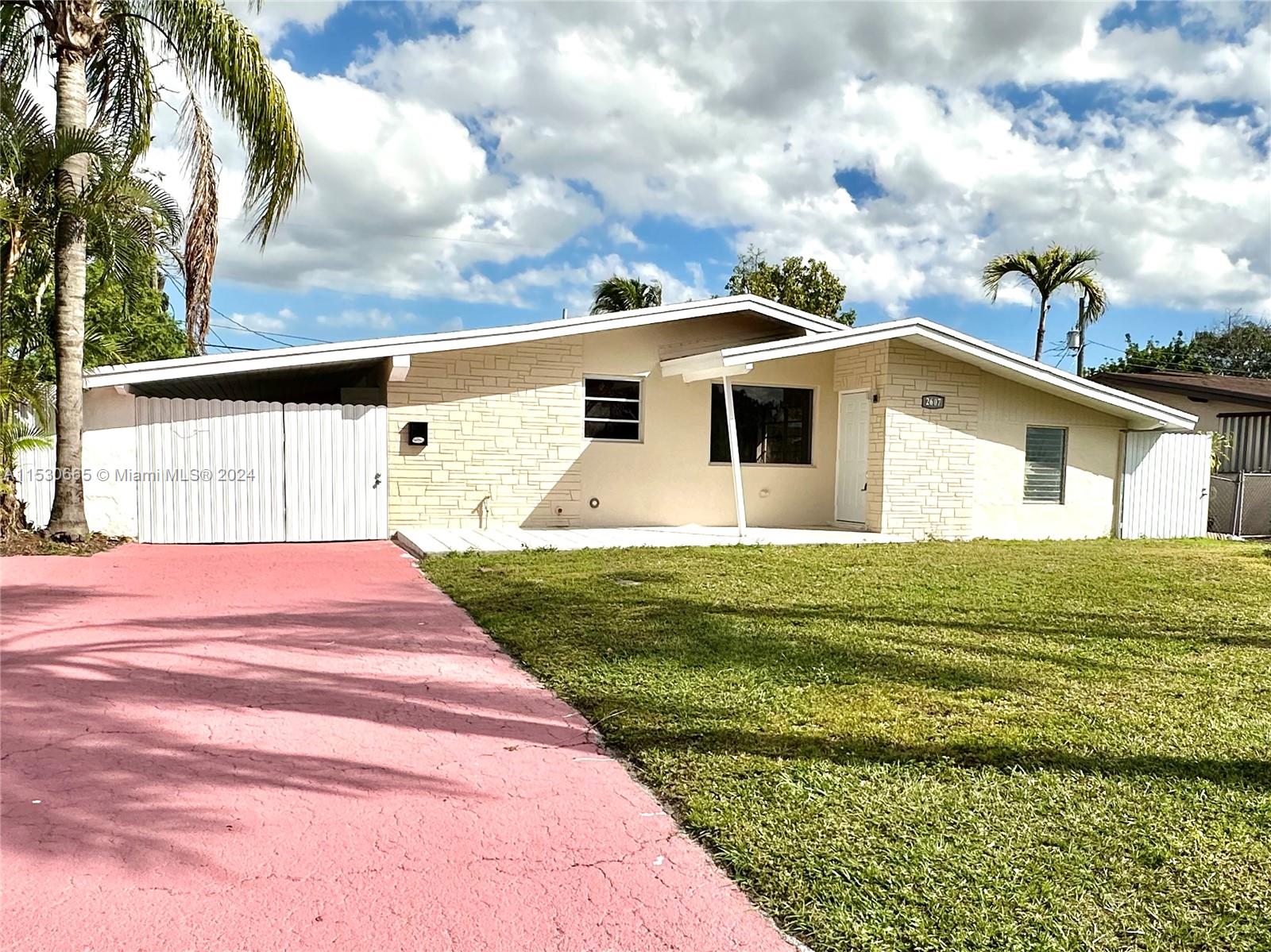 2607 Island Dr, Miramar, FL 33023