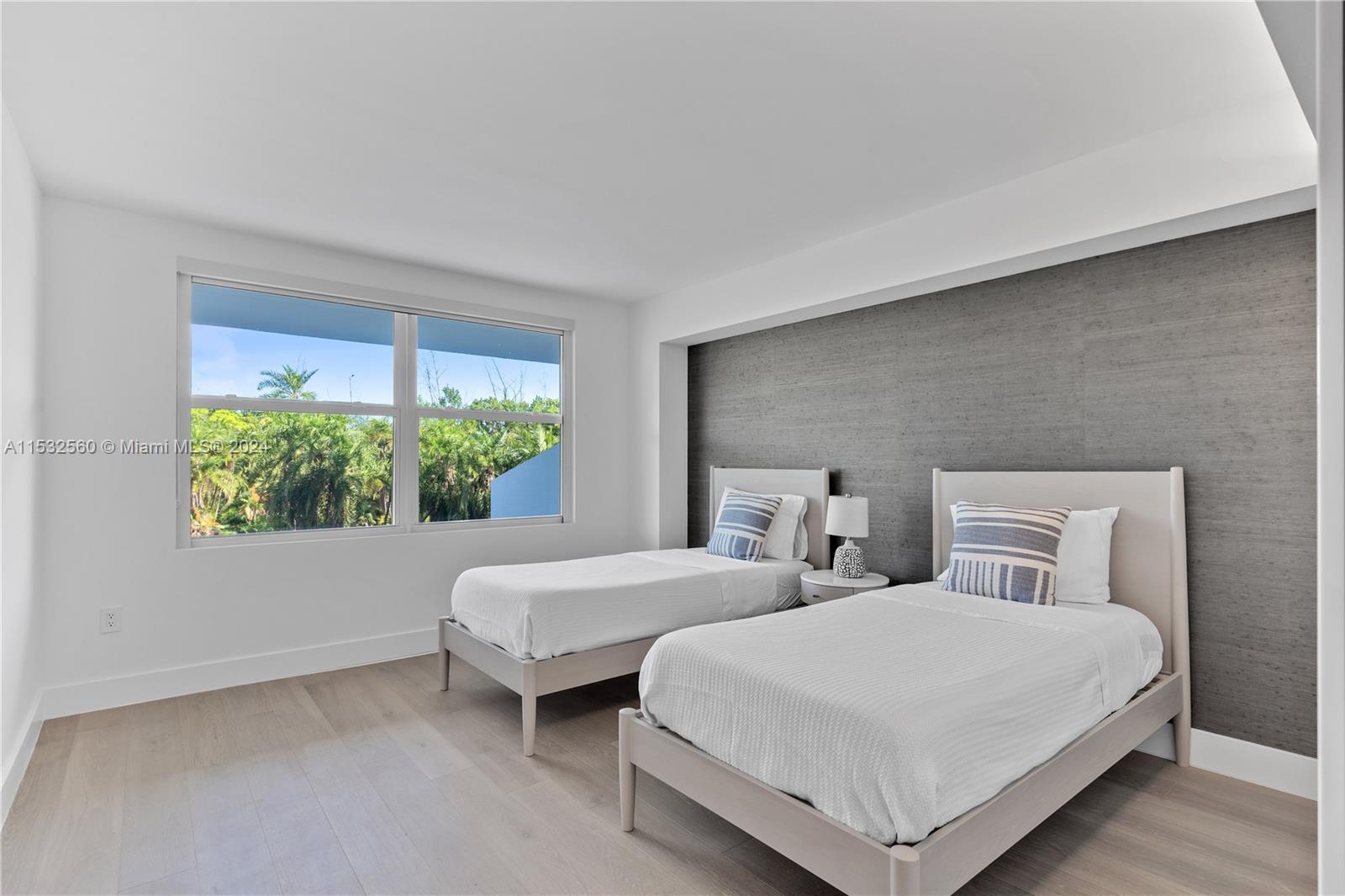 155 Ocean Lane Dr 210, Key Biscayne, Florida 33149, 2 Bedrooms Bedrooms, ,2 BathroomsBathrooms,Residentiallease,For Rent,155 Ocean Lane Dr 210,A11532560