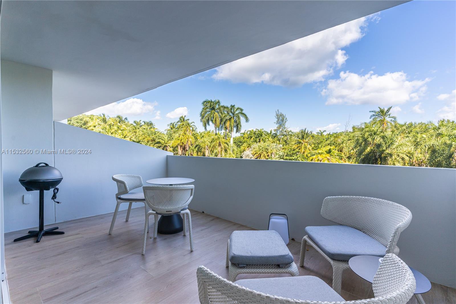 155 Ocean Lane Dr 210, Key Biscayne, Florida 33149, 2 Bedrooms Bedrooms, ,2 BathroomsBathrooms,Residentiallease,For Rent,155 Ocean Lane Dr 210,A11532560