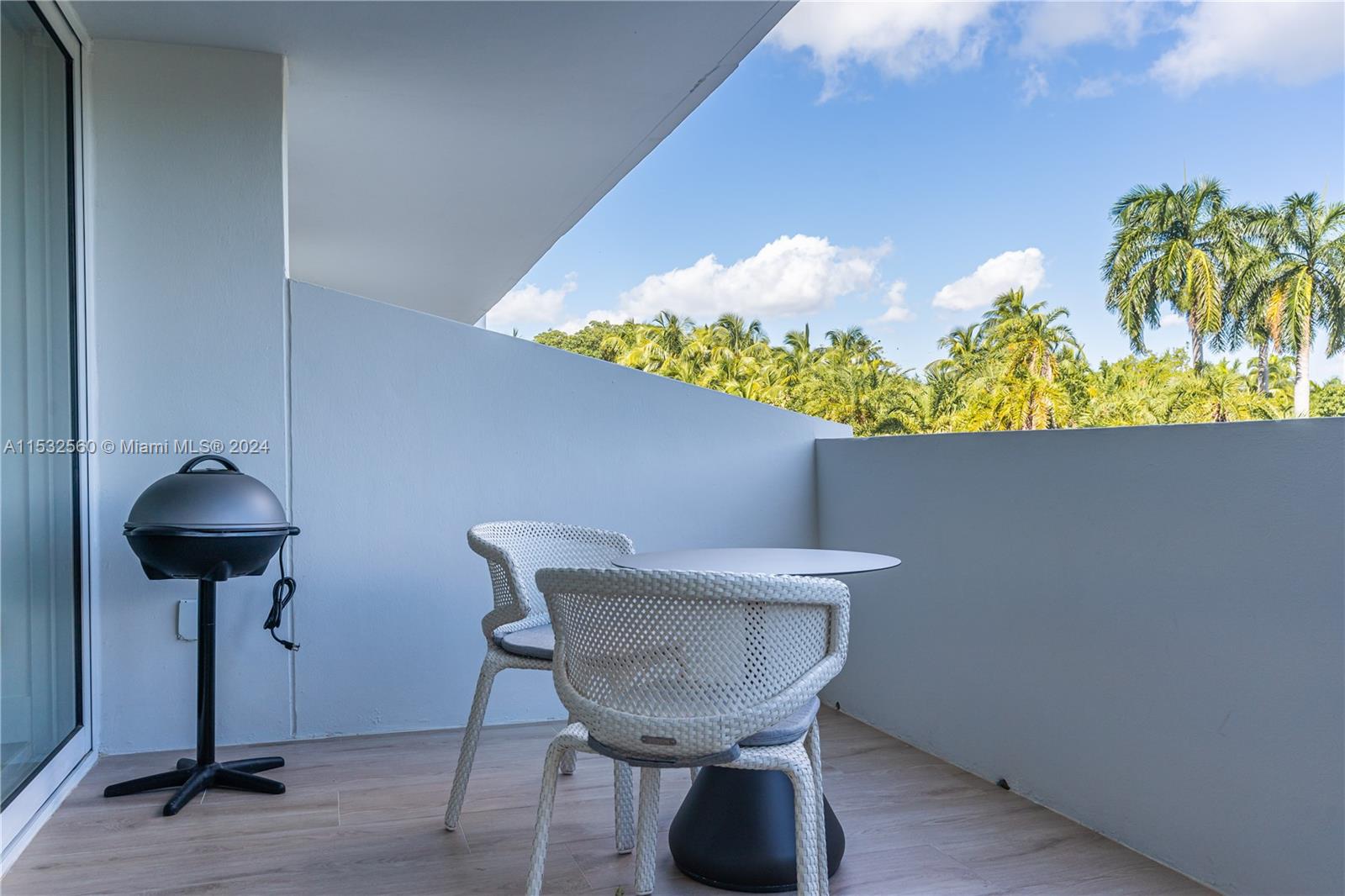 155 Ocean Lane Dr 210, Key Biscayne, Florida 33149, 2 Bedrooms Bedrooms, ,2 BathroomsBathrooms,Residentiallease,For Rent,155 Ocean Lane Dr 210,A11532560