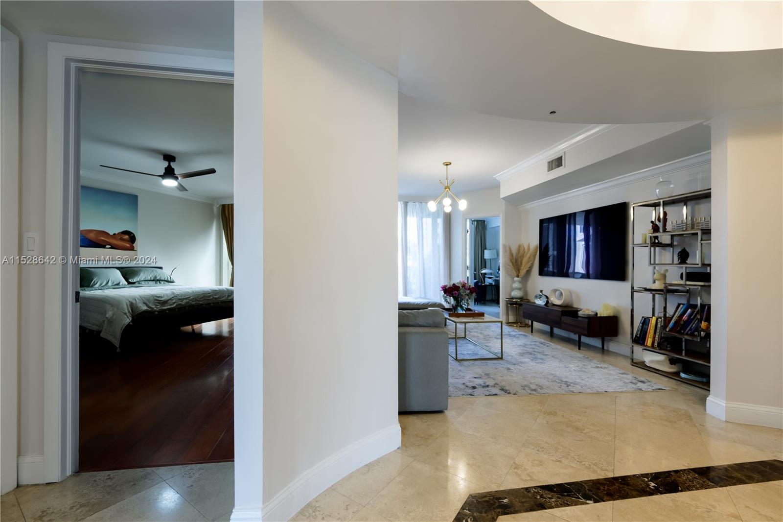 19111 Collins Ave 207, Sunny Isles Beach, Florida 33160, 2 Bedrooms Bedrooms, ,2 BathroomsBathrooms,Residential,For Sale,19111 Collins Ave 207,A11528642