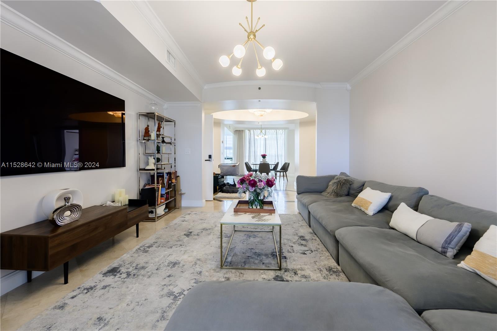 19111 Collins Ave 207, Sunny Isles Beach, Florida 33160, 2 Bedrooms Bedrooms, ,2 BathroomsBathrooms,Residential,For Sale,19111 Collins Ave 207,A11528642
