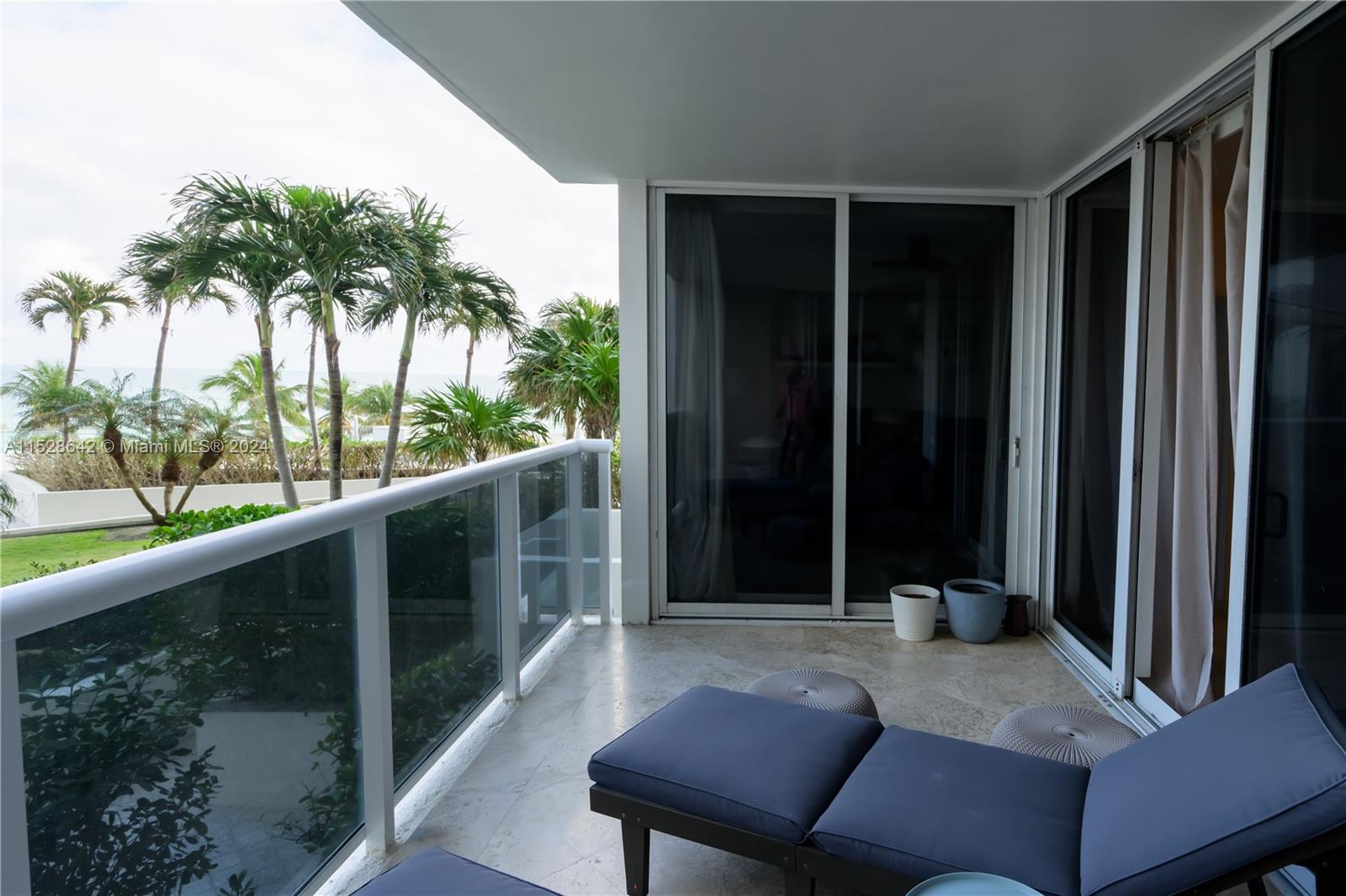 19111 Collins Ave 207, Sunny Isles Beach, Florida 33160, 2 Bedrooms Bedrooms, ,2 BathroomsBathrooms,Residential,For Sale,19111 Collins Ave 207,A11528642