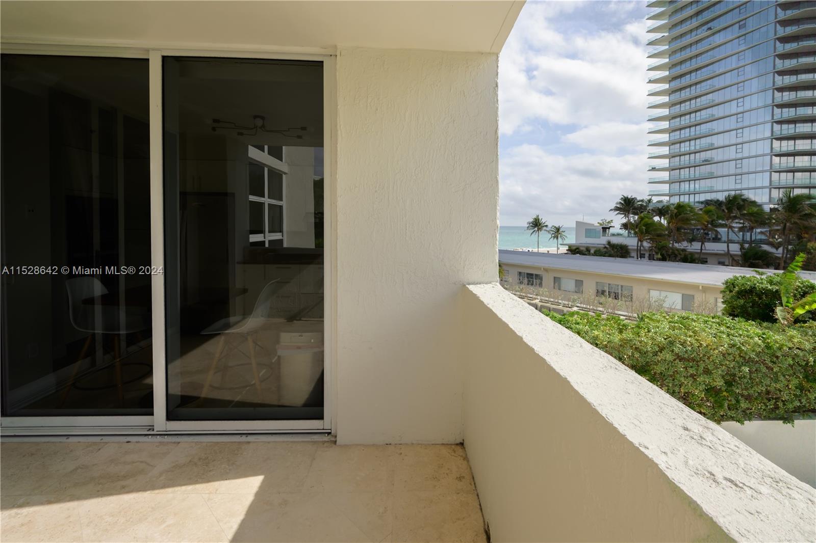 19111 Collins Ave 207, Sunny Isles Beach, Florida 33160, 2 Bedrooms Bedrooms, ,2 BathroomsBathrooms,Residential,For Sale,19111 Collins Ave 207,A11528642