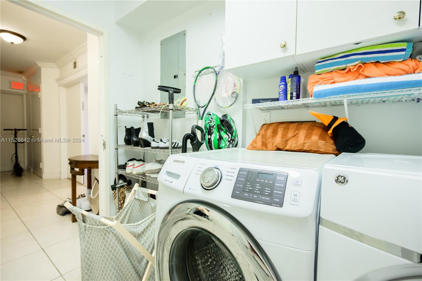 19111 Collins Ave 207, Sunny Isles Beach, Florida 33160, 2 Bedrooms Bedrooms, ,2 BathroomsBathrooms,Residential,For Sale,19111 Collins Ave 207,A11528642