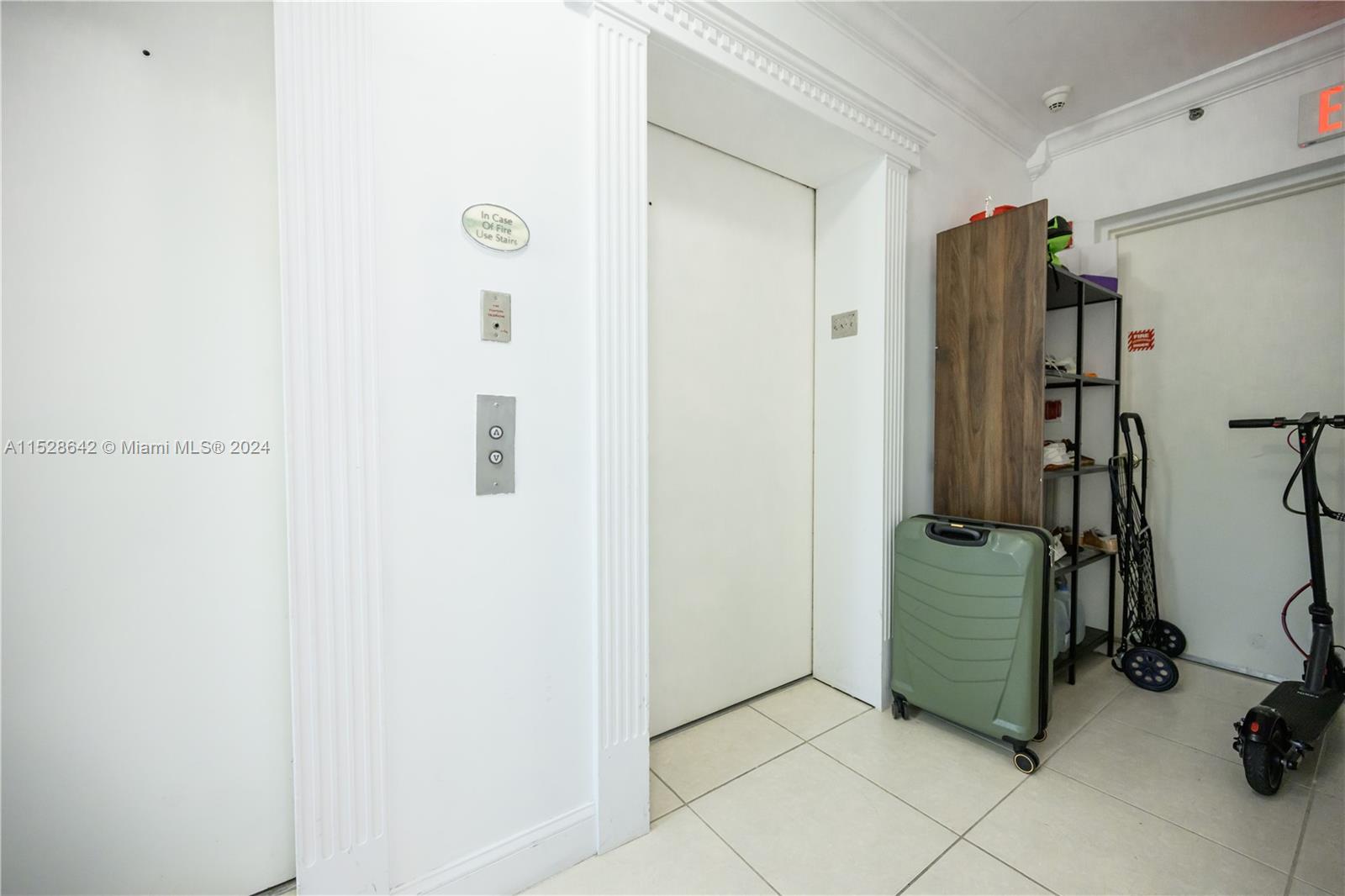 19111 Collins Ave 207, Sunny Isles Beach, Florida 33160, 2 Bedrooms Bedrooms, ,2 BathroomsBathrooms,Residential,For Sale,19111 Collins Ave 207,A11528642