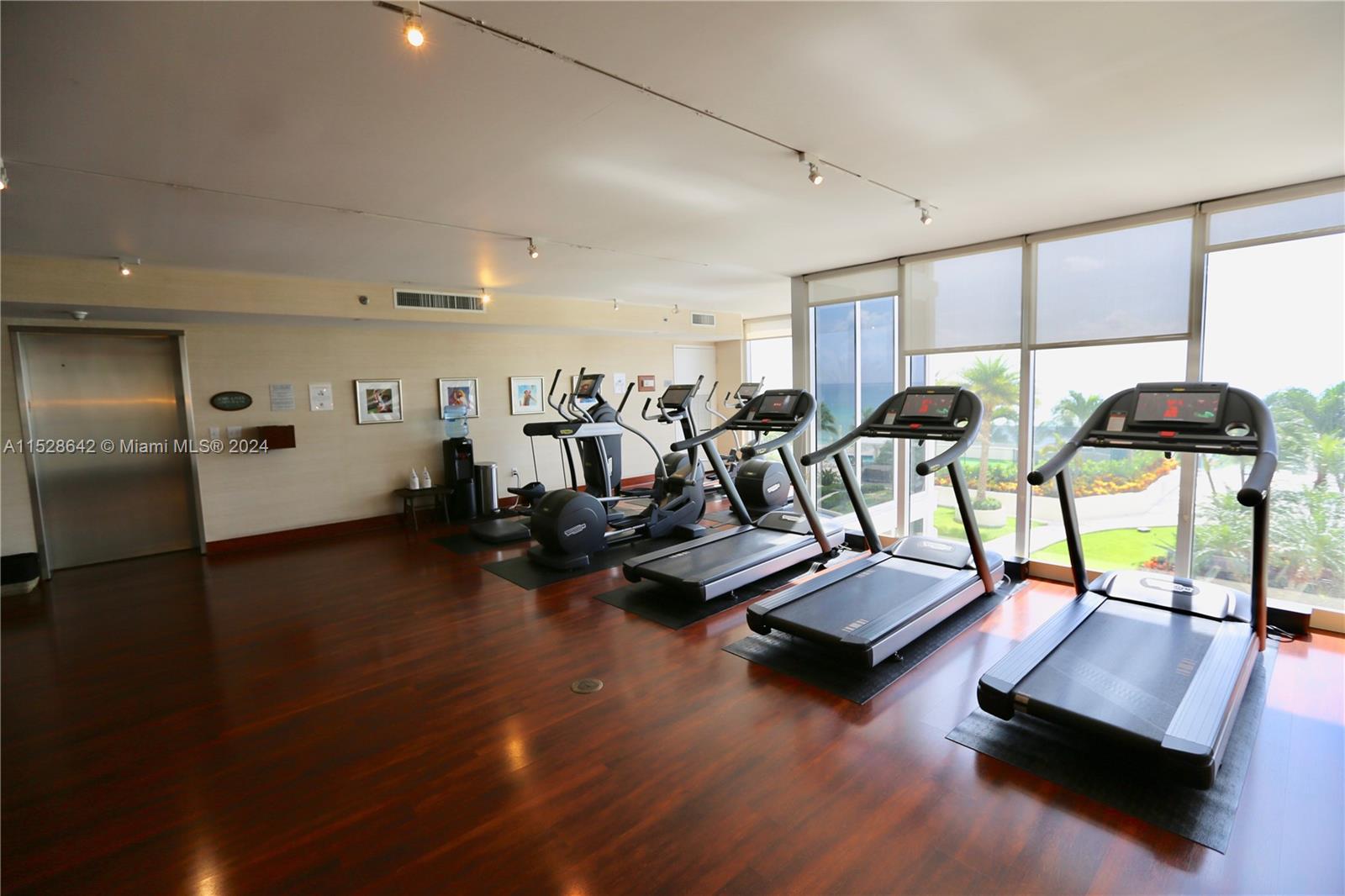 19111 Collins Ave 207, Sunny Isles Beach, Florida 33160, 2 Bedrooms Bedrooms, ,2 BathroomsBathrooms,Residential,For Sale,19111 Collins Ave 207,A11528642