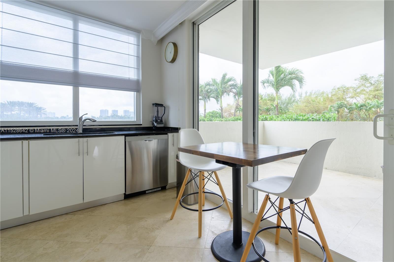 19111 Collins Ave 207, Sunny Isles Beach, Florida 33160, 2 Bedrooms Bedrooms, ,2 BathroomsBathrooms,Residential,For Sale,19111 Collins Ave 207,A11528642
