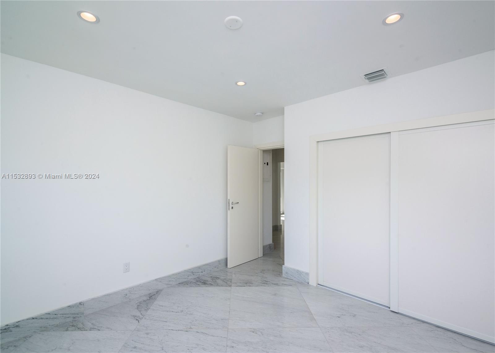 4500 Alton Rd, Miami Beach, Florida 33140, 3 Bedrooms Bedrooms, ,3 BathroomsBathrooms,Residential,For Sale,4500 Alton Rd,A11532893