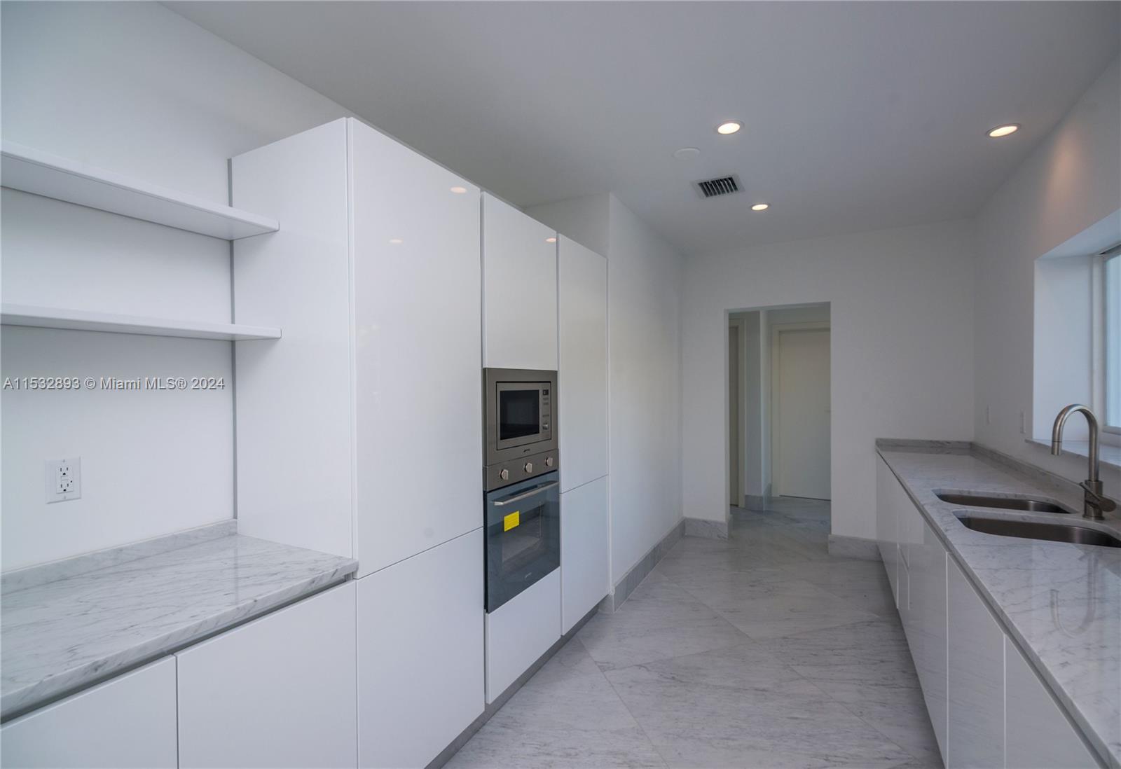 4500 Alton Rd, Miami Beach, Florida 33140, 3 Bedrooms Bedrooms, ,3 BathroomsBathrooms,Residential,For Sale,4500 Alton Rd,A11532893