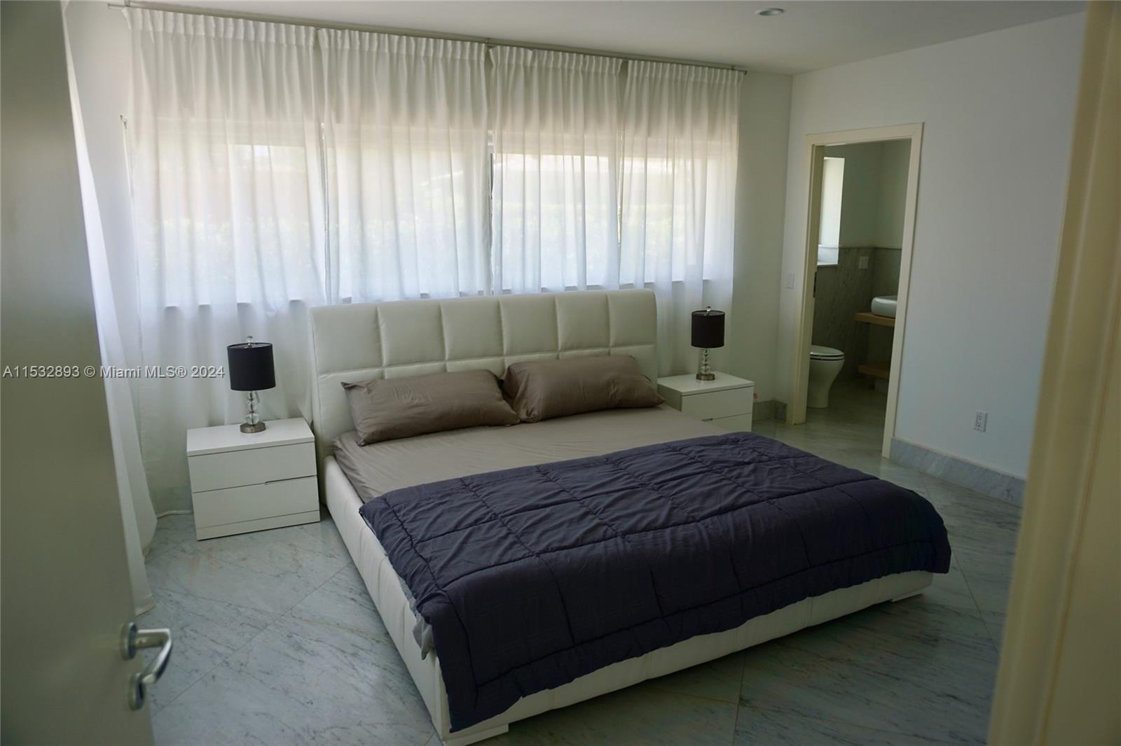 4500 Alton Rd, Miami Beach, Florida 33140, 3 Bedrooms Bedrooms, ,3 BathroomsBathrooms,Residential,For Sale,4500 Alton Rd,A11532893