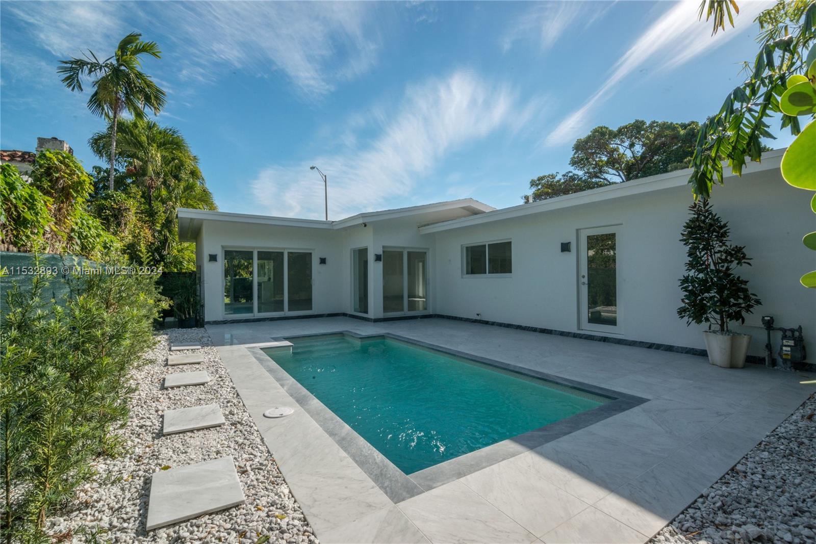 4500 Alton Rd, Miami Beach, Florida 33140, 3 Bedrooms Bedrooms, ,3 BathroomsBathrooms,Residential,For Sale,4500 Alton Rd,A11532893