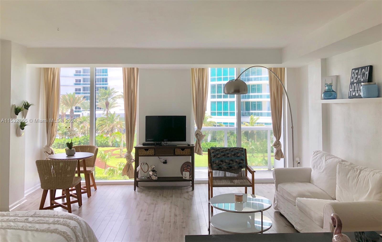 10275 Collins Ave 403, Bal Harbour, Florida 33154, ,1 BathroomBathrooms,Residential,For Sale,10275 Collins Ave 403,A11532865