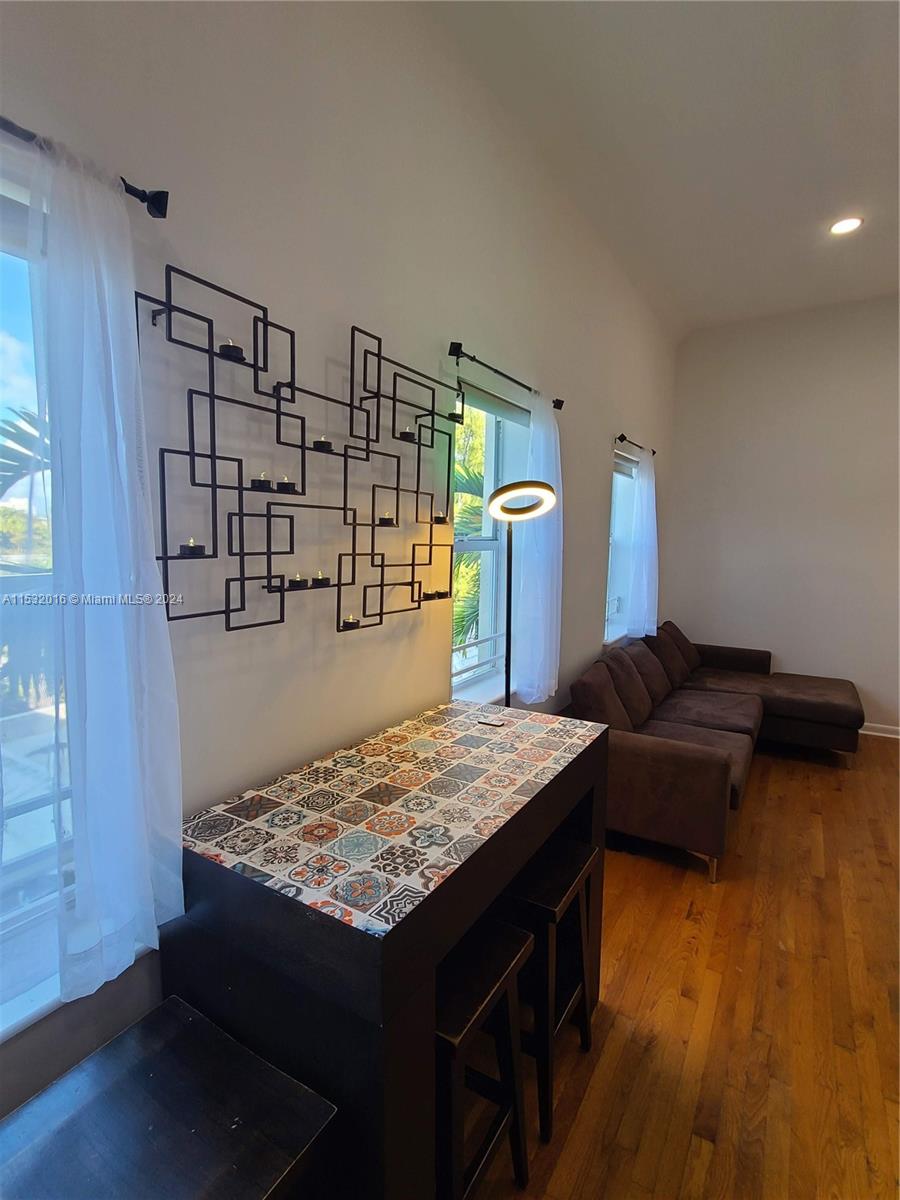 1521 Lenox Ave 303, Miami Beach, Florida 33139, ,1 BathroomBathrooms,Residential,For Sale,1521 Lenox Ave 303,A11532016