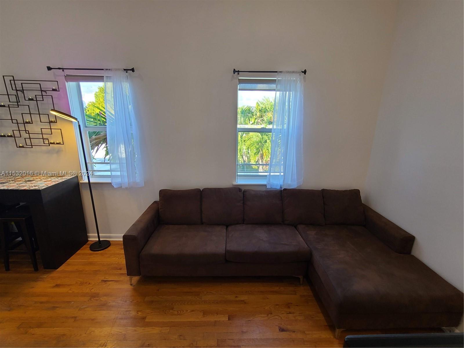 1521 Lenox Ave 303, Miami Beach, Florida 33139, ,1 BathroomBathrooms,Residential,For Sale,1521 Lenox Ave 303,A11532016