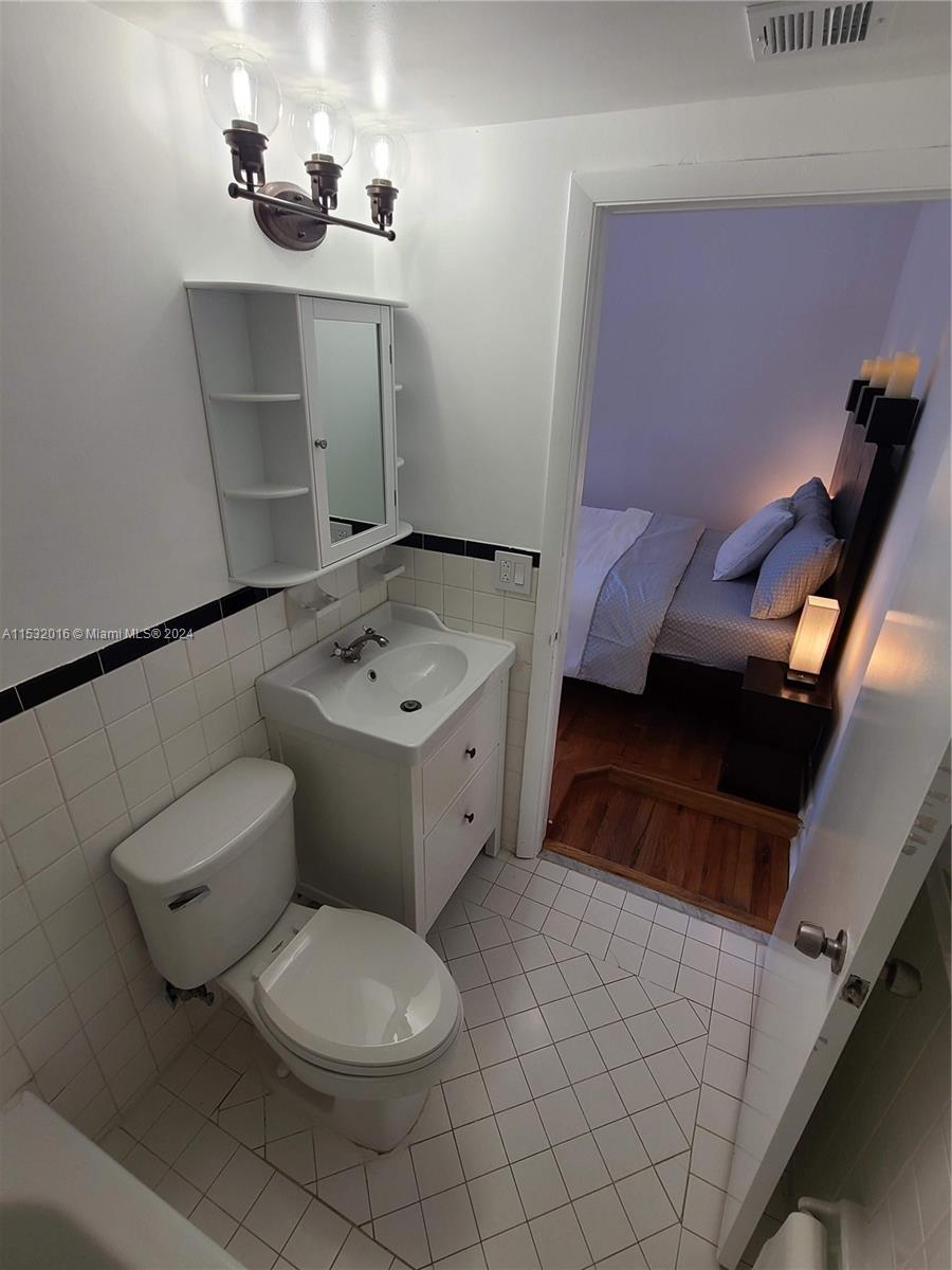 1521 Lenox Ave 303, Miami Beach, Florida 33139, ,1 BathroomBathrooms,Residential,For Sale,1521 Lenox Ave 303,A11532016
