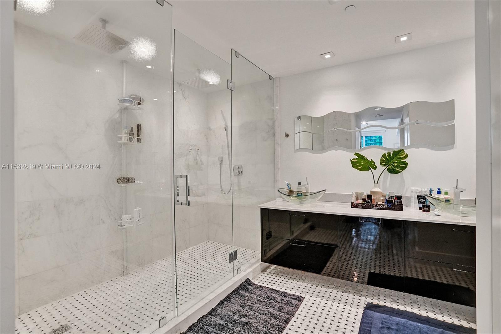 901 Brickell Key Blvd 1505, Miami, Florida 33131, 2 Bedrooms Bedrooms, ,2 BathroomsBathrooms,Residential,For Sale,901 Brickell Key Blvd 1505,A11532819