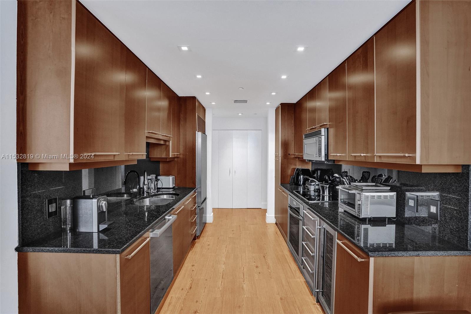 901 Brickell Key Blvd 1505, Miami, Florida 33131, 2 Bedrooms Bedrooms, ,2 BathroomsBathrooms,Residential,For Sale,901 Brickell Key Blvd 1505,A11532819