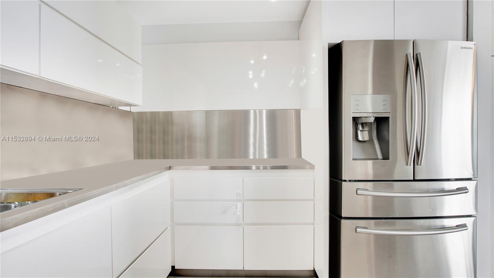 5838 Collins Ave 15C, Miami Beach, Florida 33140, 2 Bedrooms Bedrooms, ,2 BathroomsBathrooms,Residential,For Sale,5838 Collins Ave 15C,A11532894